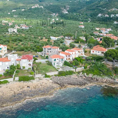 Ferienwohnung Μαϊστράλι Kotronion  Exterior foto